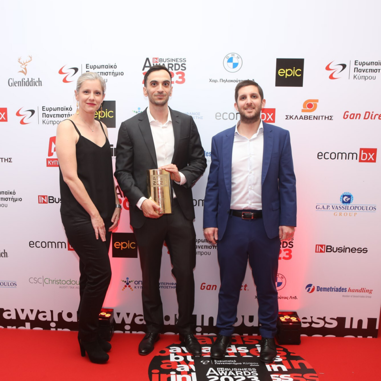 ΙΝ Business Awards: Στο Smoothie Factory το βραβείο στην κατηγορία «Μικρομεσαία Επιχείρηση»